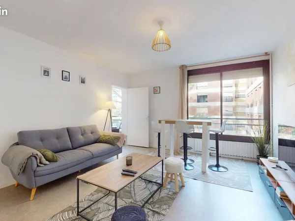 Chambre 4 pièces 73 m²