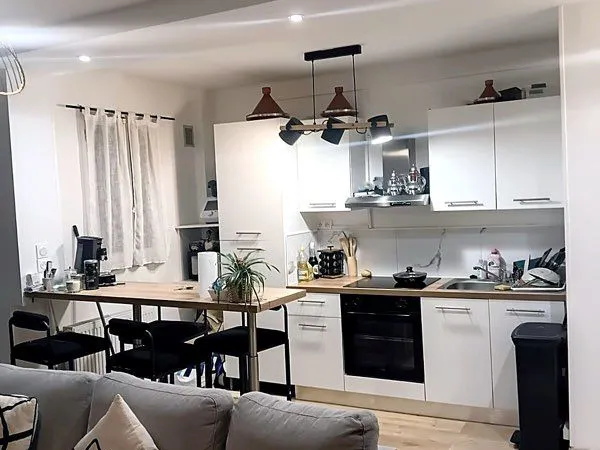 T3 en duplex 55 m² avec balcon et parking, centre-ville de Dijon