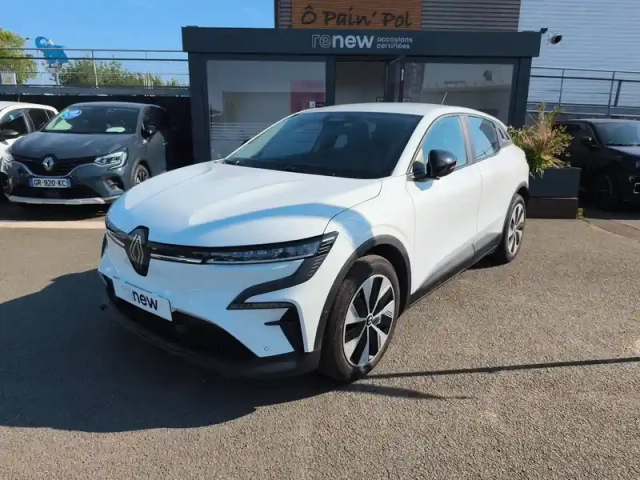 Renault Megane e-tech ev60 130ch optimum charge — photo 1