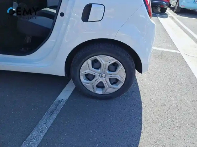 Renault Twingo iii achat intégral - 21 — photo 11