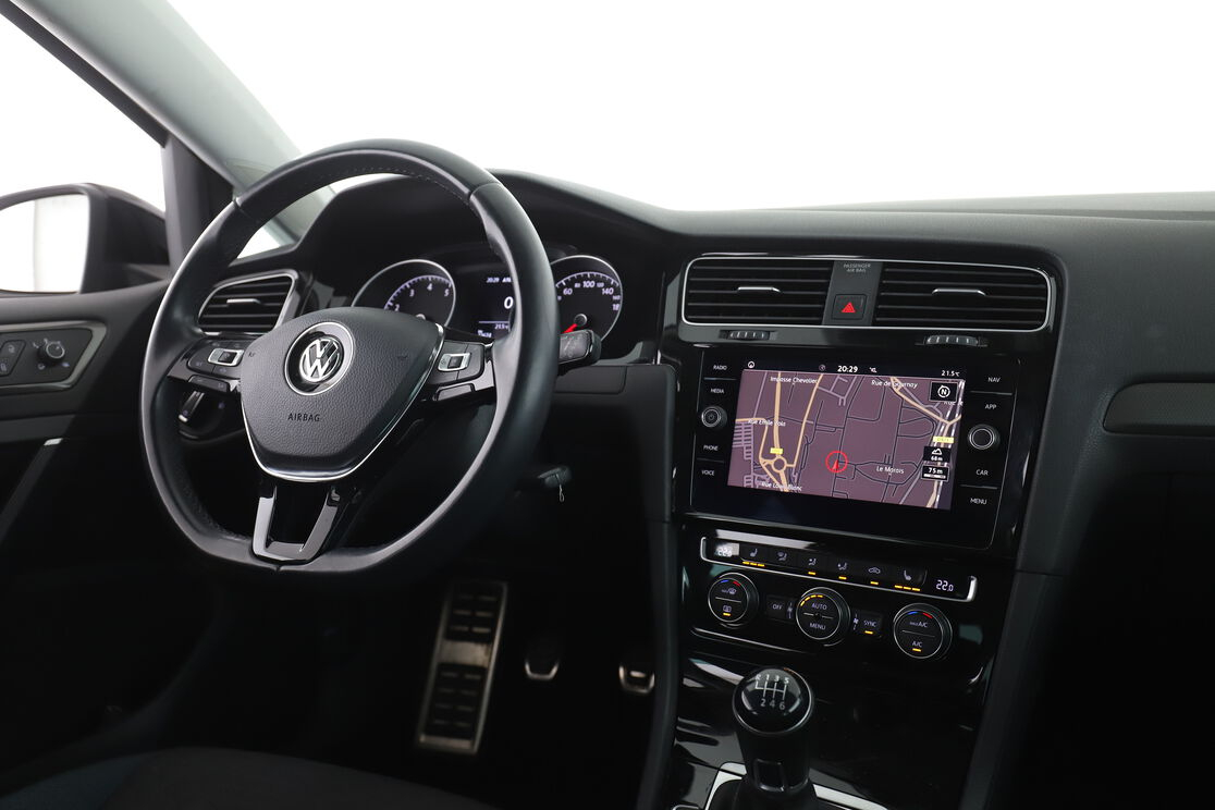 Volkswagen Golf VII 1.0 TSI IQ.Drive BV6 — photo 12