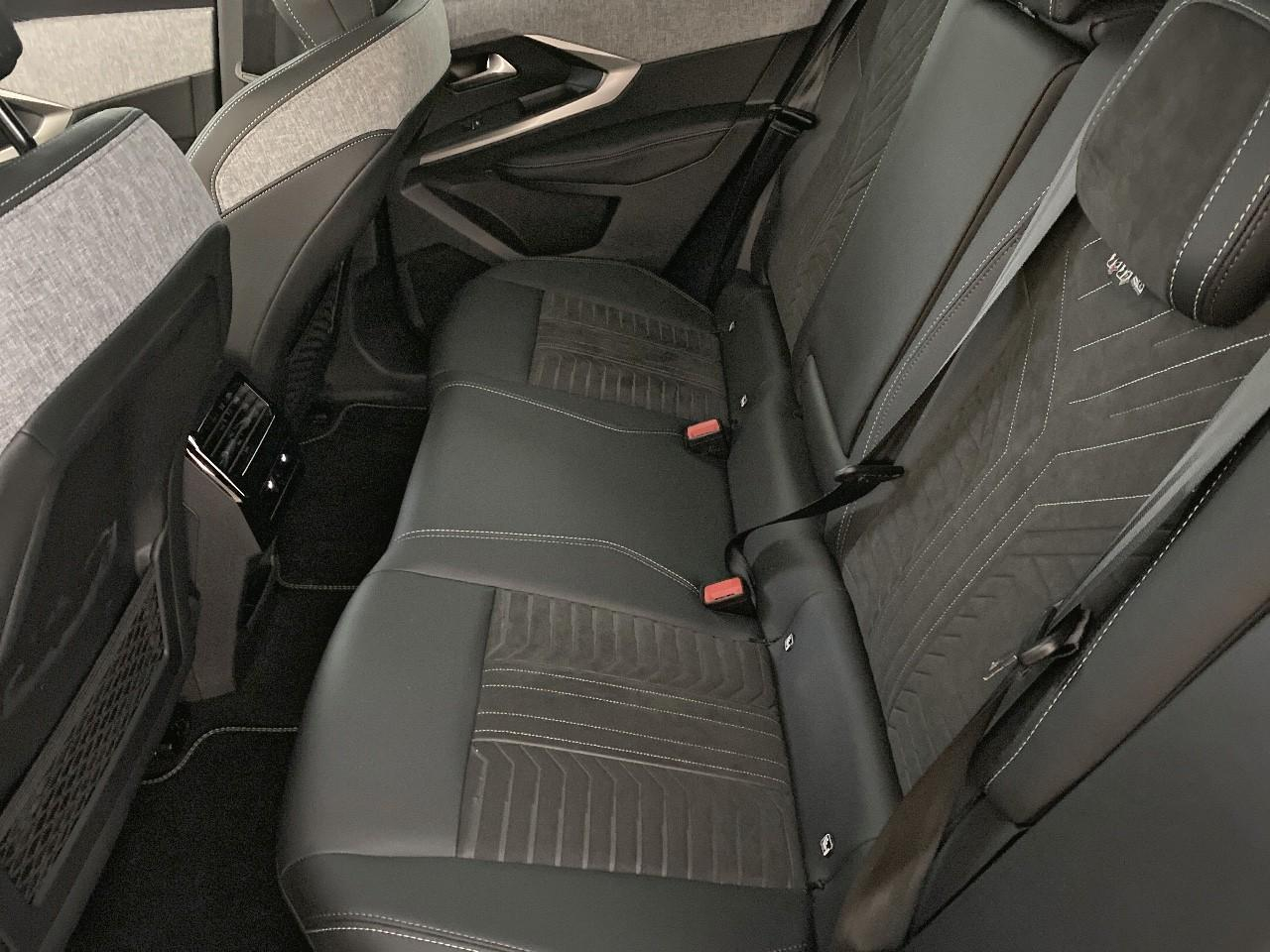 Peugeot 3008 plug-in hybrid 195 e-dcs7 gt — photo 10