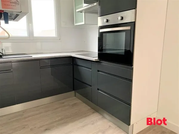 EXCLUSIVITE BLOT ! A vendre appartement Fougères CENTRE VILLE 3 pièces 52 m²