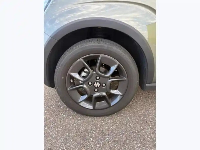 Suzuki Ignis 1.2 dualjet 85 shvs privilege — photo 9