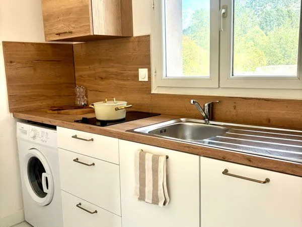 Loue studio 26m2 meublé climatisé