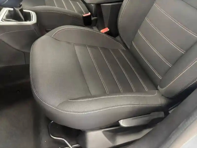 Dacia Jogger tce 110 7 places — photo 24