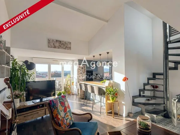Coeur de Saint Genis-les-Ollières - T4 duplex avec balcon, parking couvert + possibilité box
