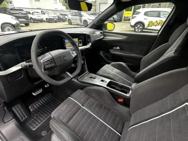 Opel Mokka electric 280ch gse — photo 11