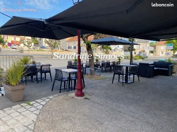 Pizzeria, restaurant 165 m² saint savin