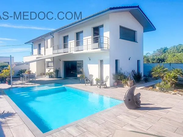 Villa 6 pièces 177 m²