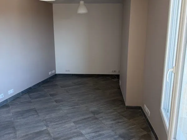 Charmant studio 650