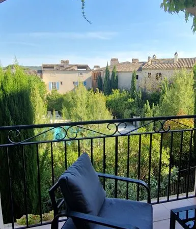 Duplex meublé sur le domaine de Pont Royal
