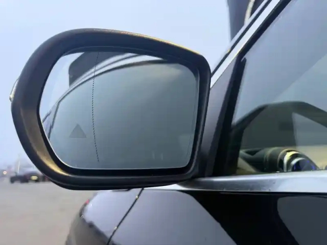 Mercedes Eqa 250 — photo 30
