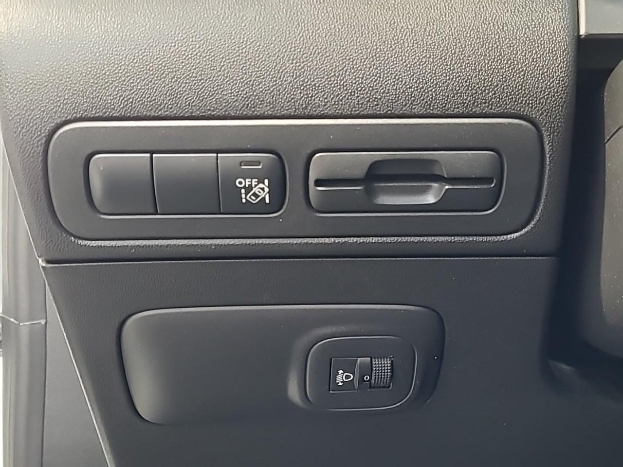 Citroën C3 Aircross bluehdi 110 s&s bvm6 plus — photo 25