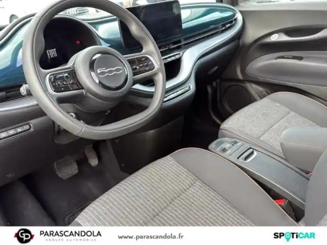 Fiat 500 e 118ch icône plus — photo 9