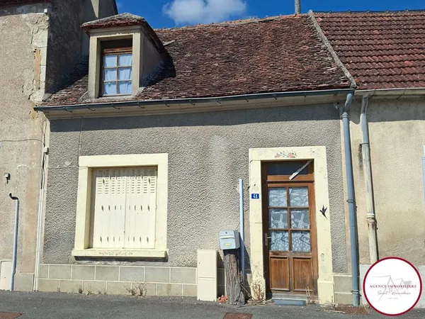 Maison centre bourg de Charenton du Cher