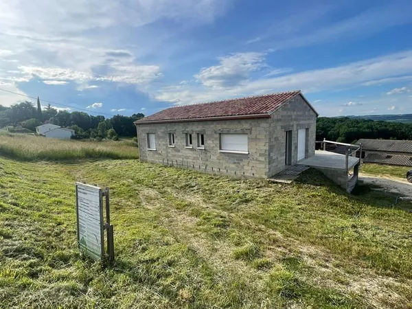 Maison - EN COURS DE CONSTRUCTION - Sainte Colombe En Bruilhois 4 pièce(s) 94 m2
