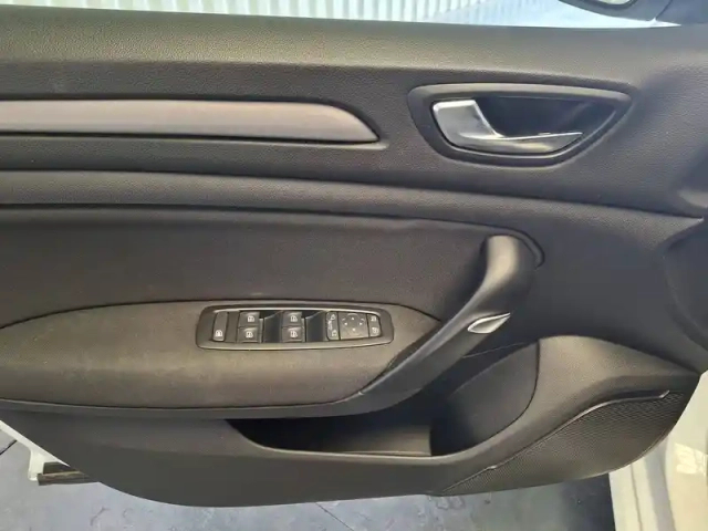 Renault Megane mégane iv berline blue dci 115 - 21n — photo 15