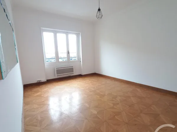 Appartement 2 pièces 59 m²