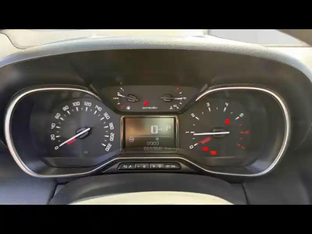 Citroën C3 Aircross puretech 130ch s&amp;s shine e6.d-temp — photo 14