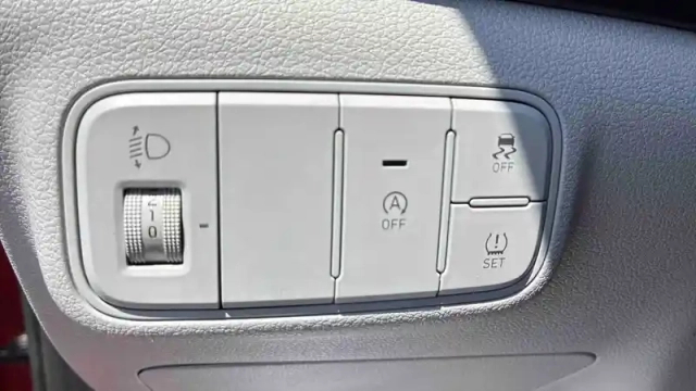 Hyundai Bayon 1.0 t-gdi 100 hybrid 48v — photo 21
