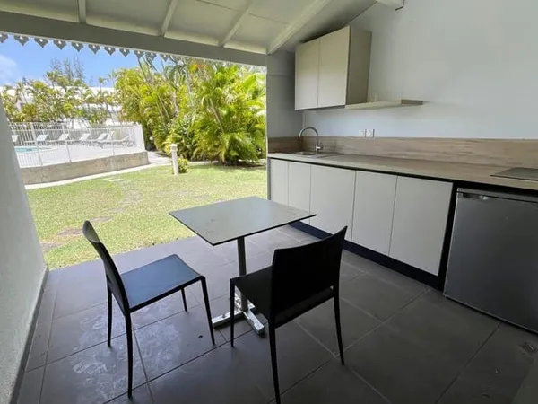 Studio 1 pièce 19 m²