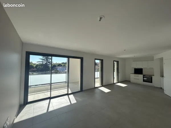Appartement 3 pièces 75 m²