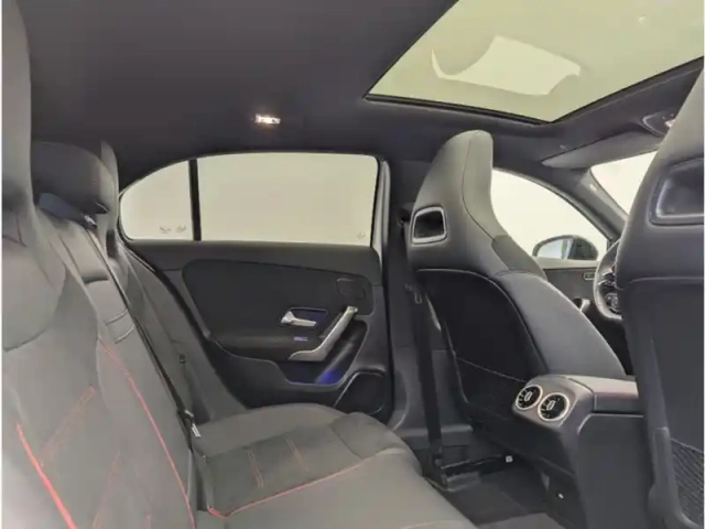 Mercedes Classe A 180 d amg line — photo 8