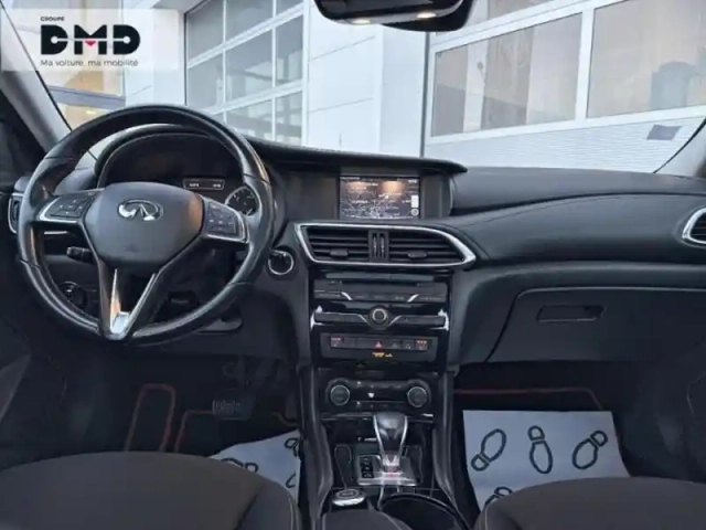 Infiniti Q30 2.2d 170ch premium tech dct7 — photo 5