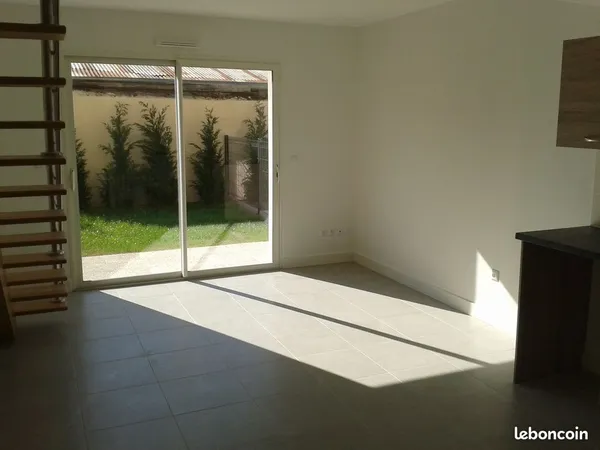 Angoulême Sud - 5 min du centre ville - Agréable Maison récente F3 avec jardin