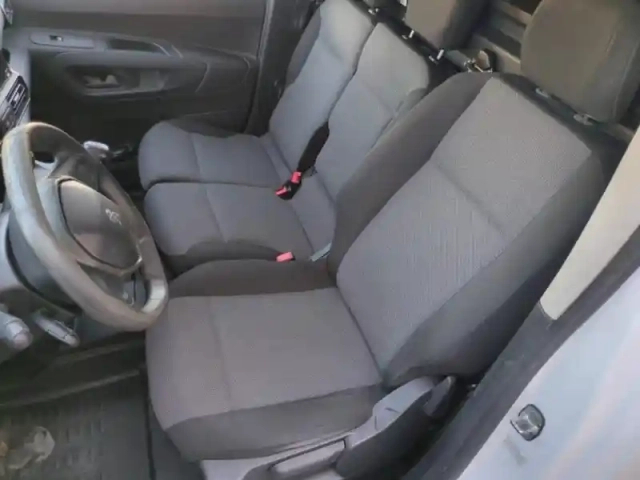 Peugeot Partner m 650kg bluehdi 100ch s&amp;s — photo 12