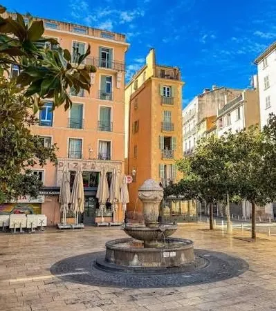 Appartement 3 pièces 125 m²