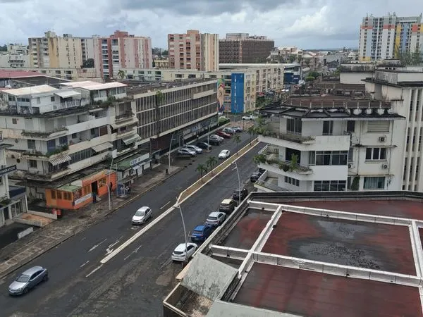 Grand T4 à POINTE A PITRE