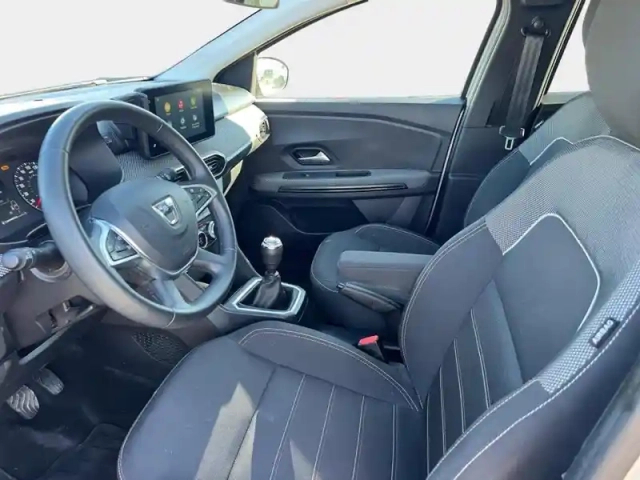 Dacia Jogger 1.0 eco-g 100ch sl extreme 7 places — photo 29