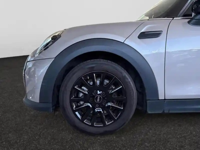 Mini Mini 5 portes cooper 136ch edition premium bva7 — photo 14