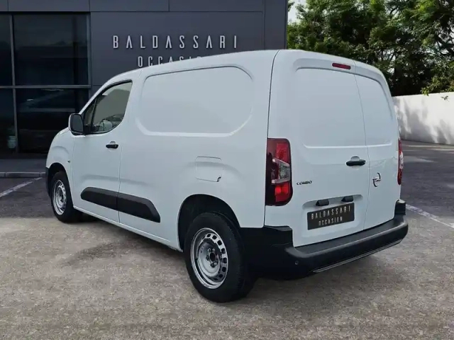 Opel Combo cargo 1.5 130 ch s/s l1h1 standard — photo 43
