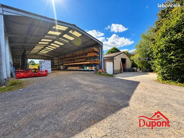 Local 710 m²