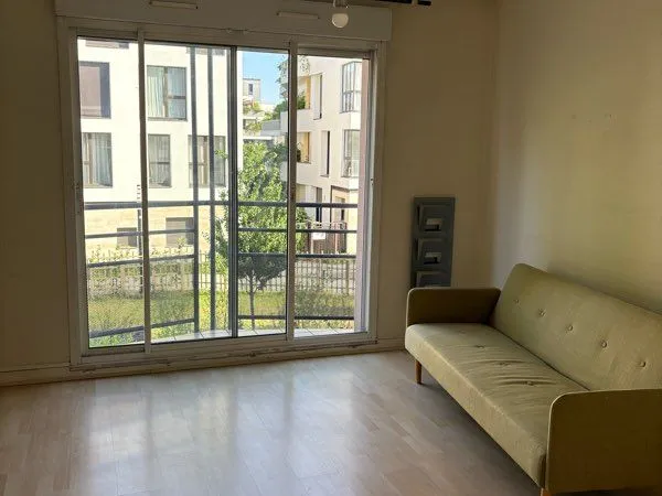 Bel appartement T2 meublé avec balcon et parking - Quartier recherché à Nantes (8 rue Harouys)