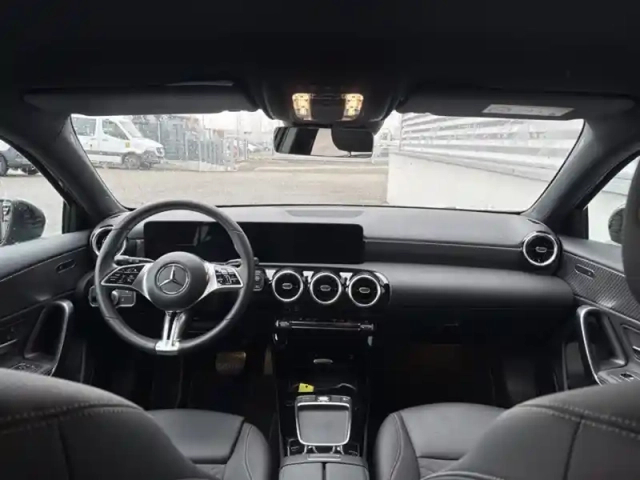 Mercedes Classe A 180 progressive line — photo 11