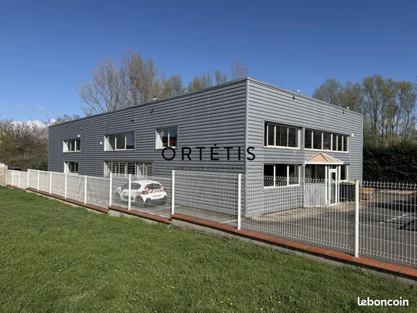 Bureaux 303 m² Muret