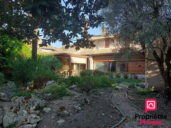Propriété avec 3 logements Le Mas D Agenais + jardin japonais + garage