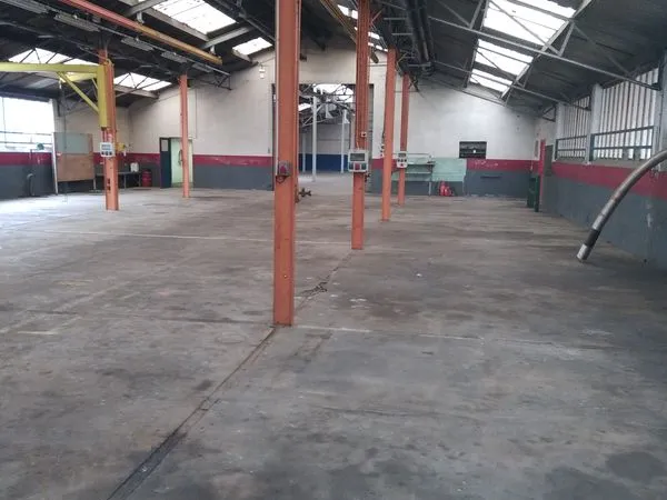 Location local industriel ou artisanal atelier/entrepot/depot/stockage...