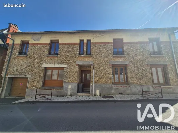 Maison 14 pièces 311 m²