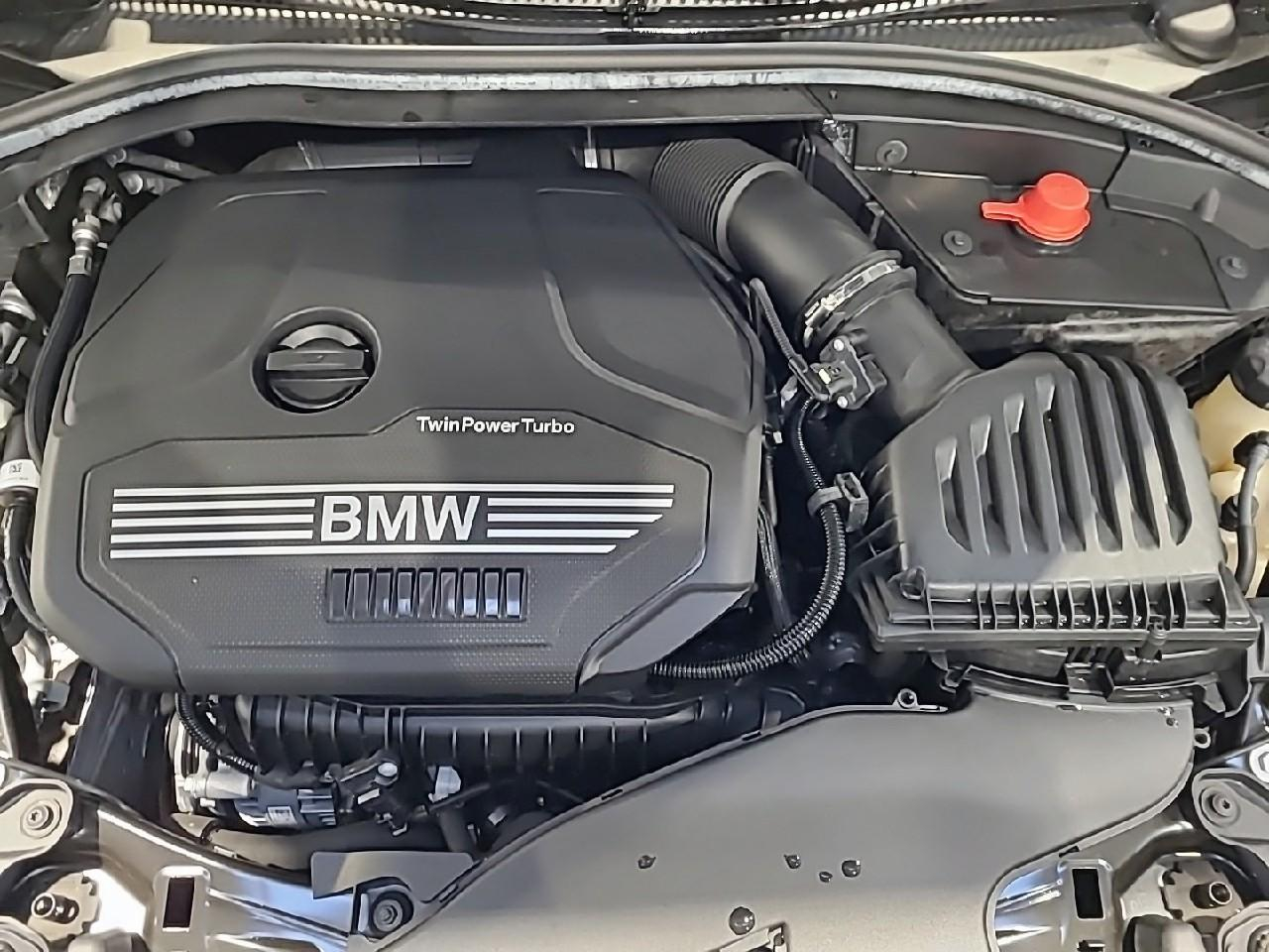 Bmw Serie 1 18i 140 ch dkg7 luxury — photo 15