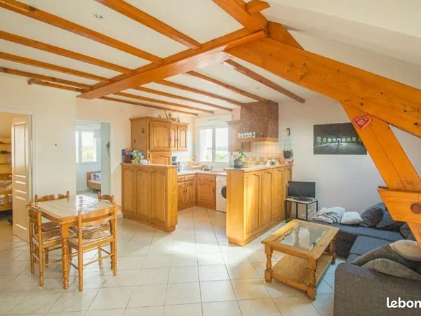 Appartement T3 meublé avec balcon