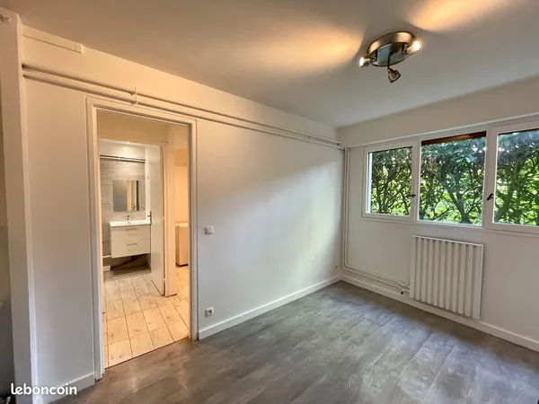 Studio Noisy-le-Roi