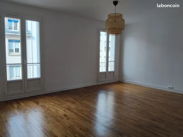 À louer - bel appartement - T4 lumineux - Brest centre ville (Triange d'Or) - 93 m²