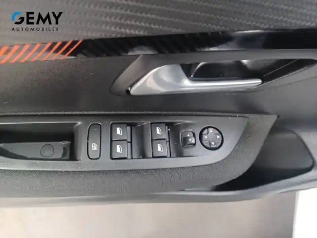 Peugeot 208 electrique 50 kwh 136ch — photo 14