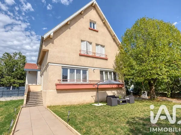Vente Maison/villa 8 pièces