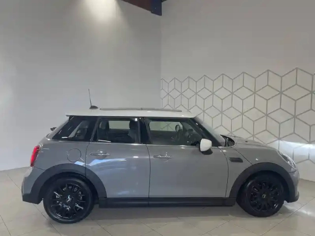 Mini Mini hatch 5 portes cooper 136 ch dkg7 — photo 51